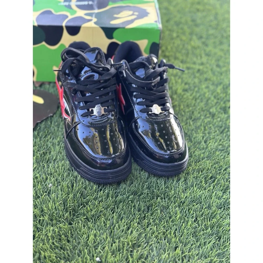 A Bathing Ape BAPE STA Shark Patent Black Red US 9.5 EU 43 w/ Box